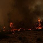 LIVE: Ολονύχτια μάχη με τις αναζωπυρώσεις